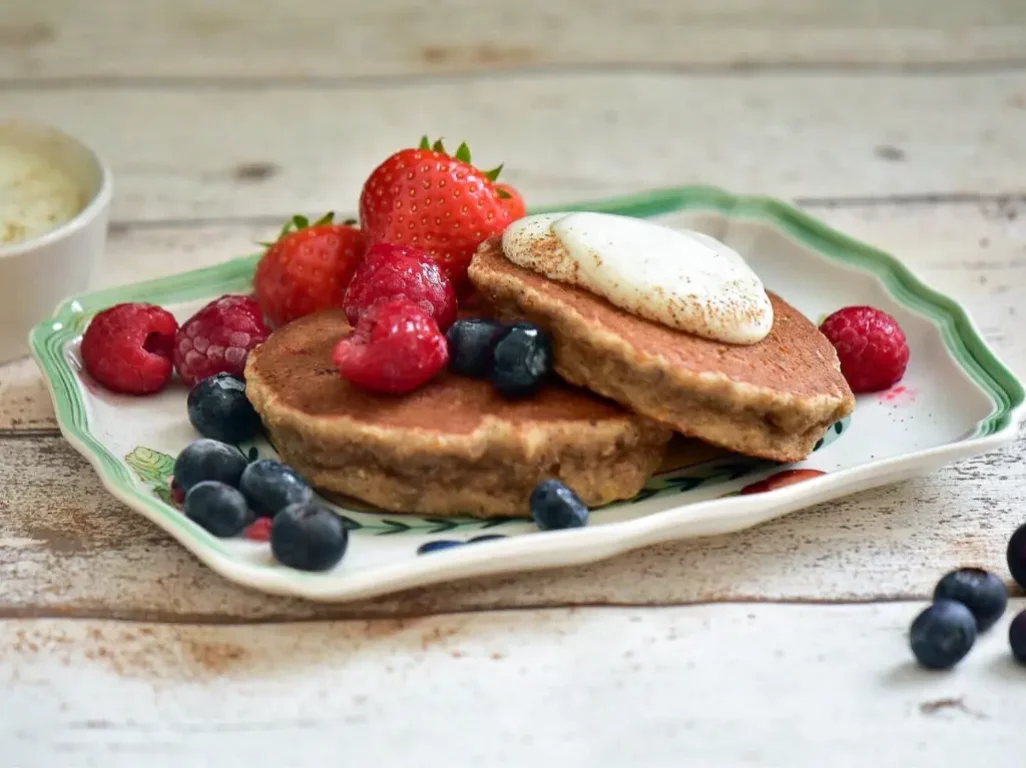 Banana and Almond Pancakes